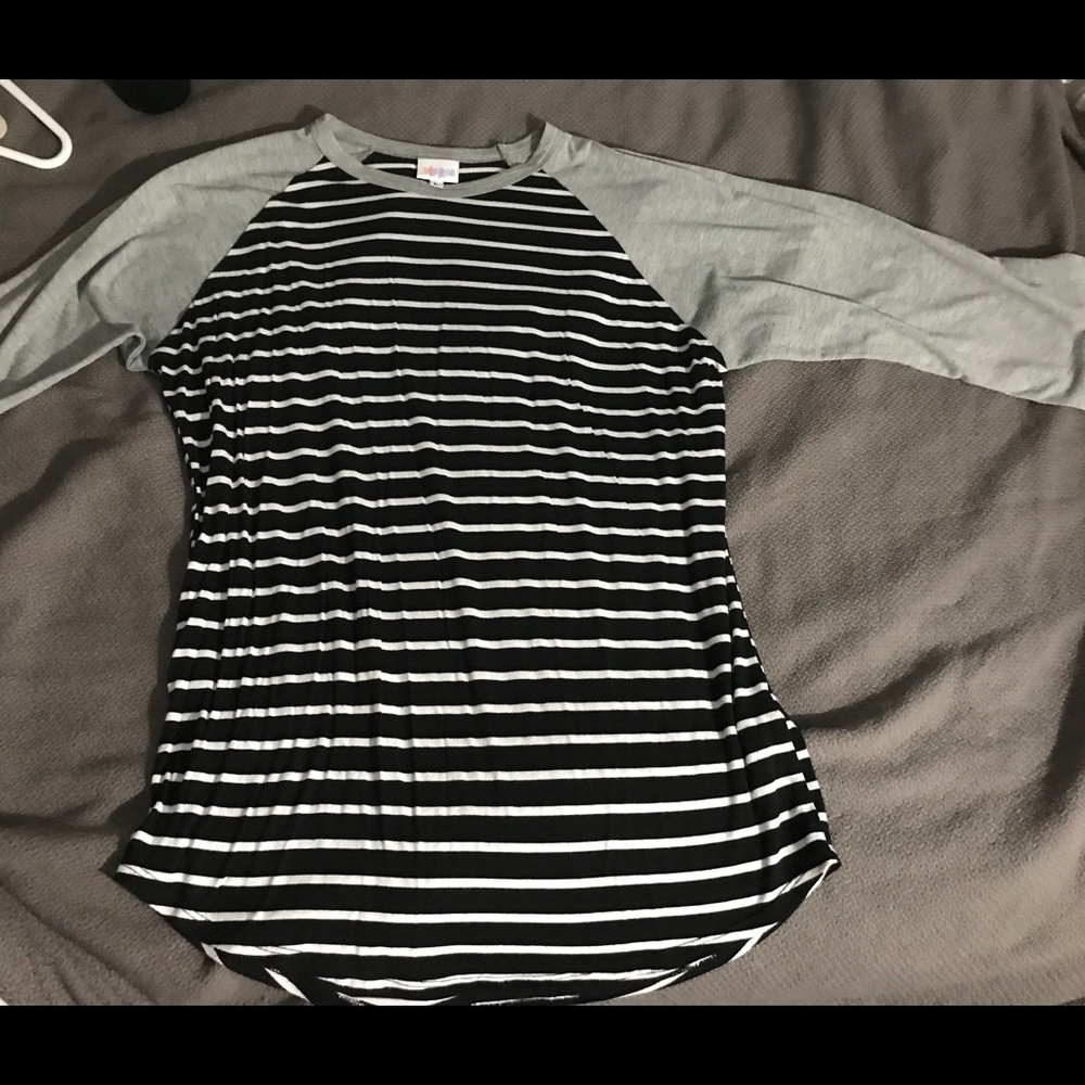LuLaRoe size L Randy shirt